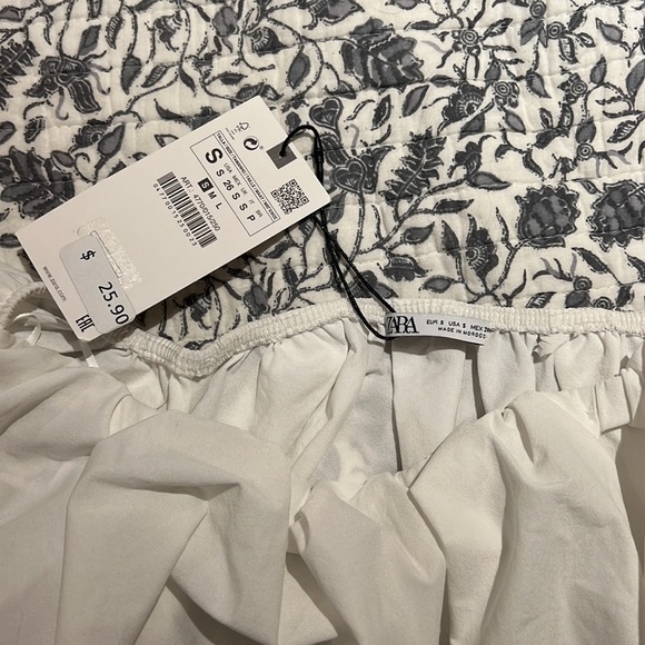 NWT ZARA over the shoulder balloon sleeve cropped top - Picture 9 of 9